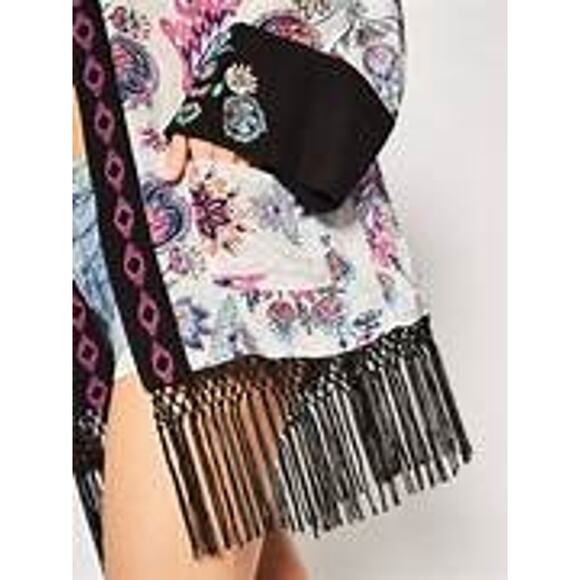 DESIGUAL NWT $159 Williamson Fringed Floral Kimono Top Size XS - Picture 4 of 12